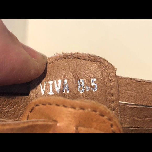 Tan Vivienne Chocolat Blu sandals Never worn - Picture 5 of 5